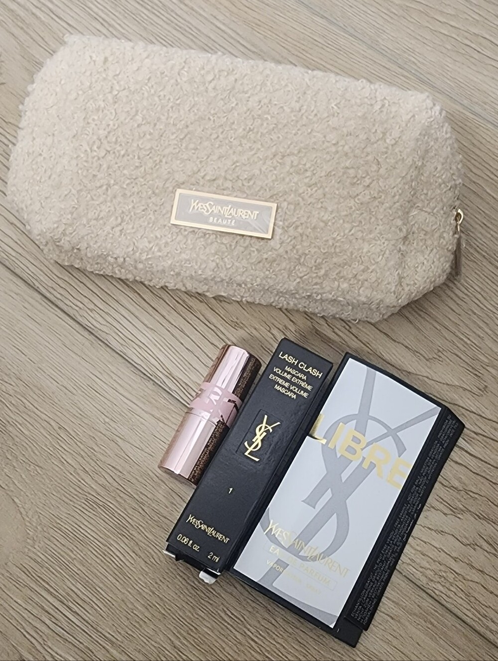 Ysl Mini Makeup Clutch Cream Pouch Zip Bag With 3 Samples Gift Bundle - Picture 2 of 2
